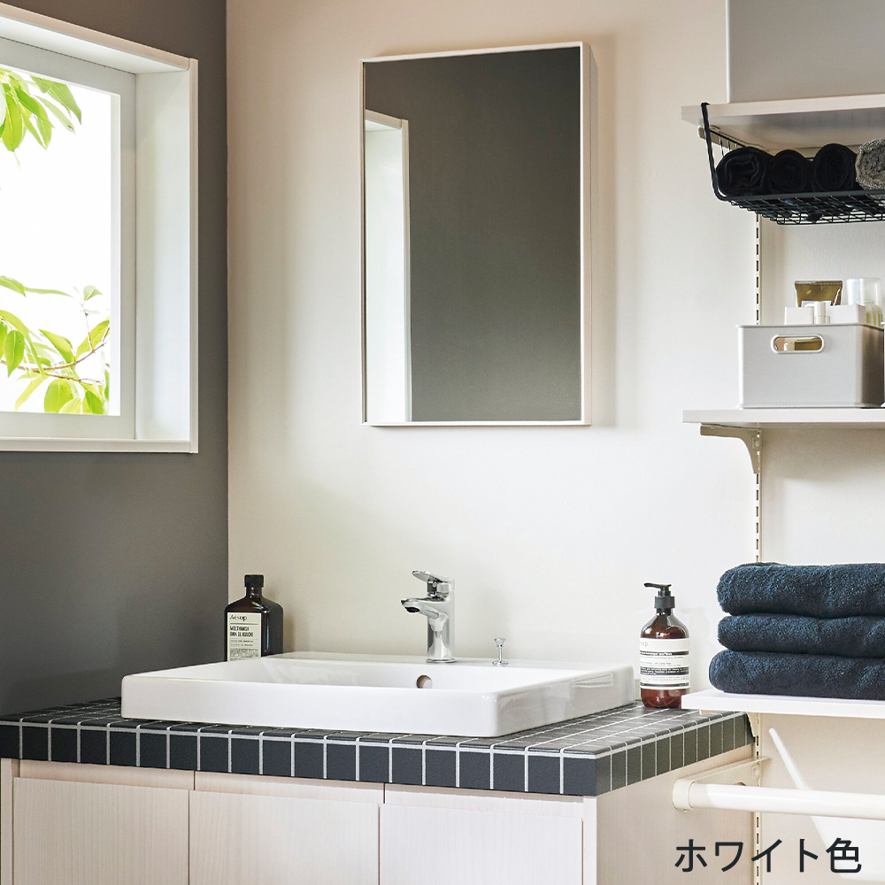 ニュージーパイン®のスリム枠ミラー 13